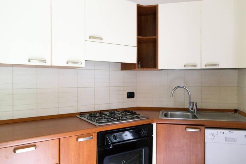 Mattias Apt - The House Of Travelers Como Exterior foto